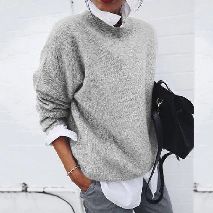 MAGLIONE CLASSICO A MANICHE LUNGHE PER DONNE