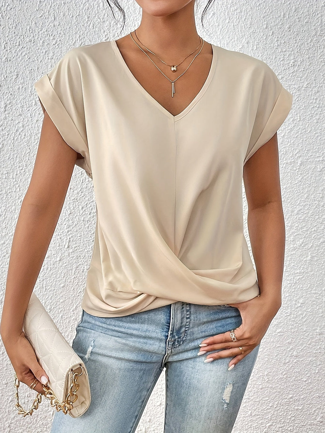 Cleo | Maglietta casual con scollo a cuore