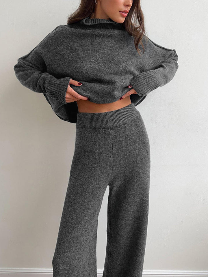 Set da Loungewear con Collo Alto e Pantaloni a Gamba Larga