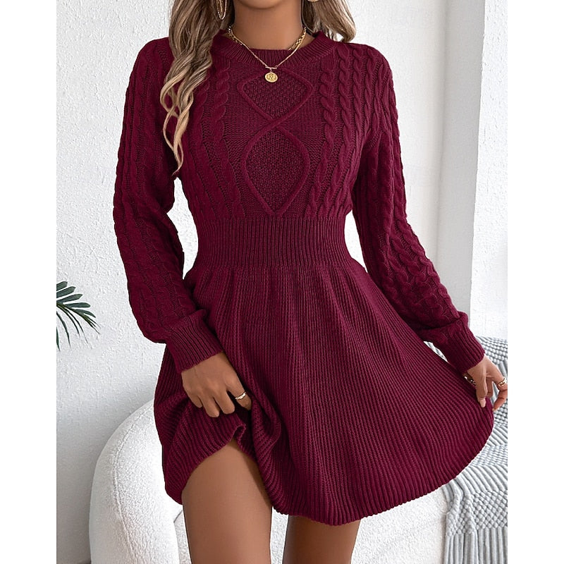 Abito in Maglia a Treccia con Vita Fitted e Gonna Svasata