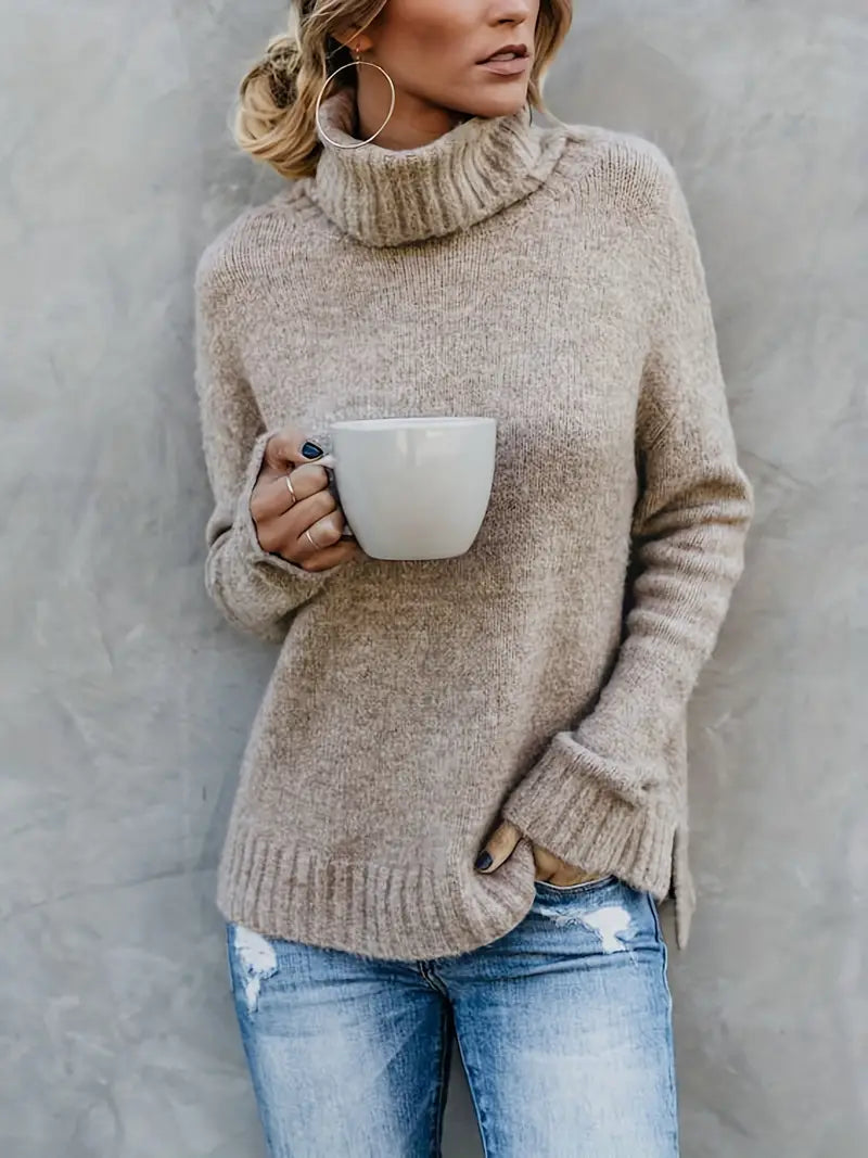 Pull col roulé donna oversize con fessure laterali