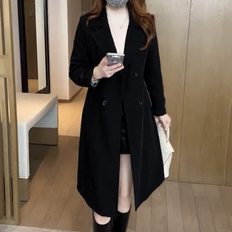 Luminara – Elegante Trench Caldo