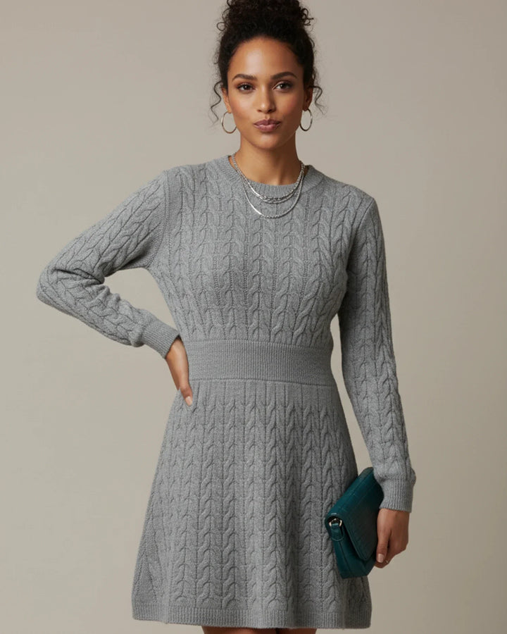 Abito Mini Donna a Maniche Lunghe – Maglia a Trecce Elegante